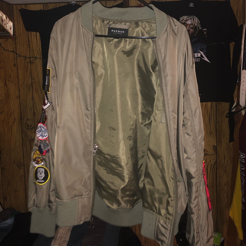 Pacsun  f1-bomber jacket